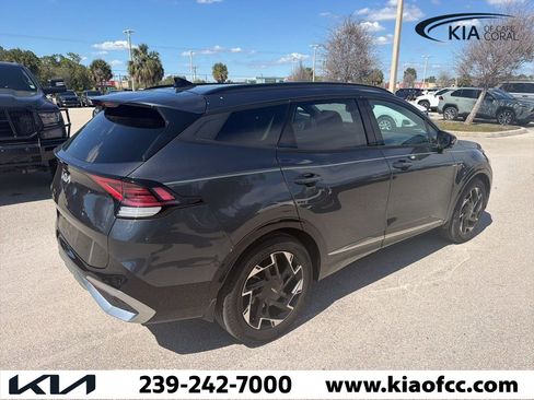 Certified 2023 Kia Sportage SX image 9