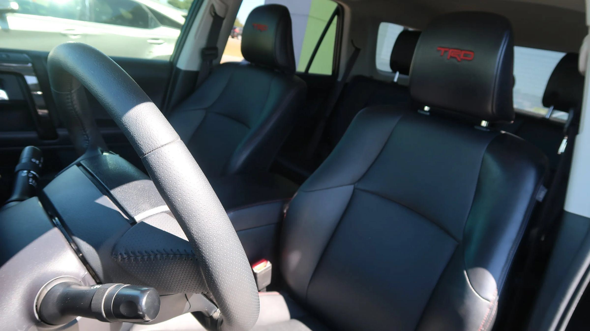 Used 2019 Toyota 4Runner TRD Off-Road Premium AWD/4WD image 18
