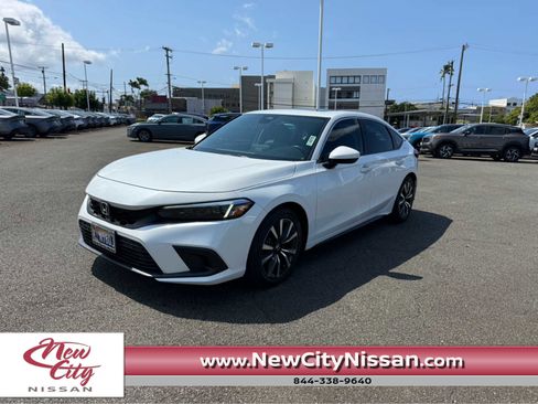 Used 2022 Honda Civic EX-L image 1