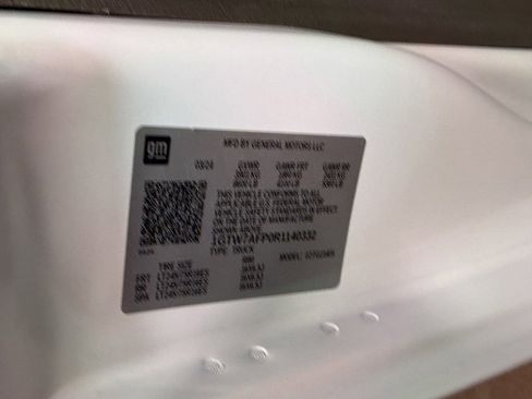 Used 2024 GMC Savana 2500 w/ Driver Convenience Package image 53