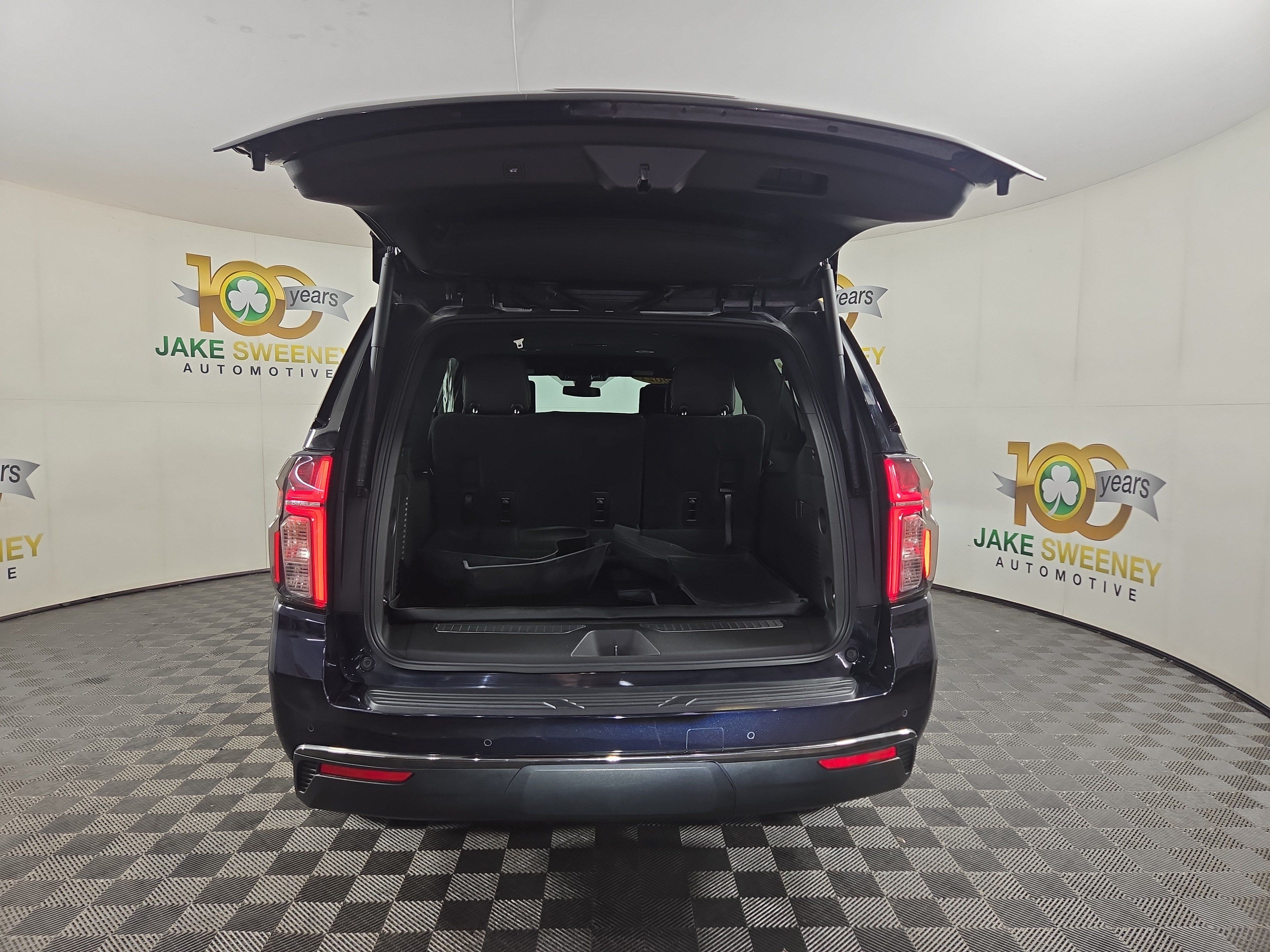 Used 2021 Chevrolet Suburban Z71 w/ Rear Media and Nav Package AWD/4WD image 34