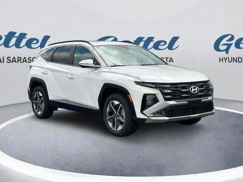 New 2025 Hyundai Tucson SEL image 11
