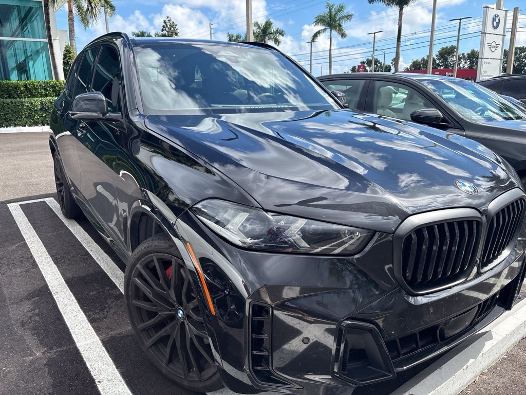 Certified 2024 BMW X5 sDrive40i w/ M Sport Package RWD image 11