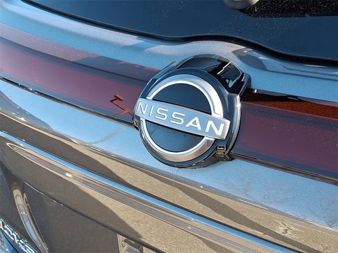 Used 2024 Nissan Kicks S image 28