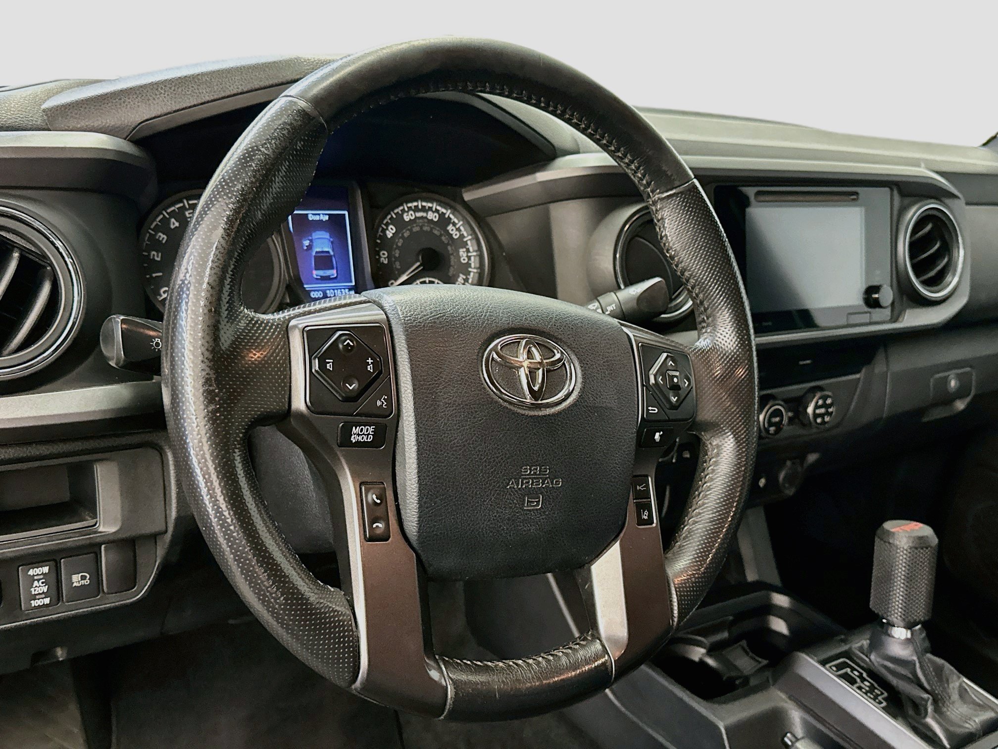 Used 2019 Toyota Tacoma TRD Off-Road AWD/4WD image 18