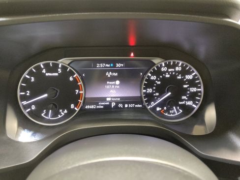 Used 2024 Nissan Rogue SV image 23