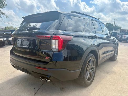 Used 2026 Ford Explorer ST w/ Sun And Sound Package AWD/4WD image 3