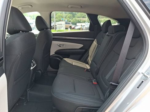 Used 2023 Hyundai Tucson SEL AWD/4WD image 11