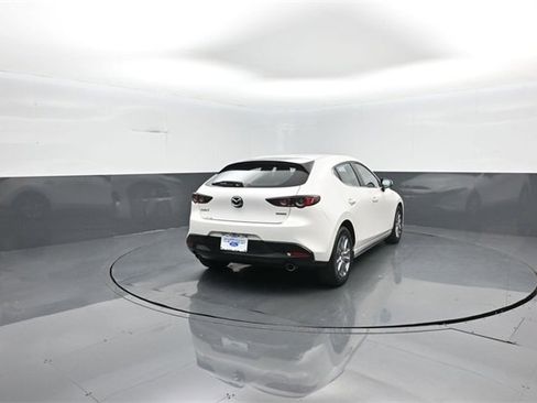 Used 2021 MAZDA MAZDA3 s image 7