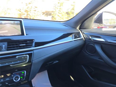 Used 2022 BMW X2 sDrive28i w/ Convenience Package image 26