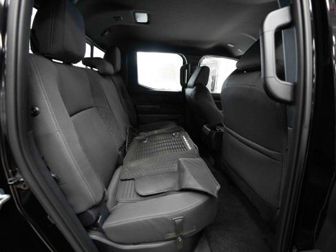 Certified 2025 Toyota Tacoma SR5 image 25