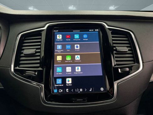 Used 2023 Volvo XC90 B6 Ultimate w/ Lounge Package image 27