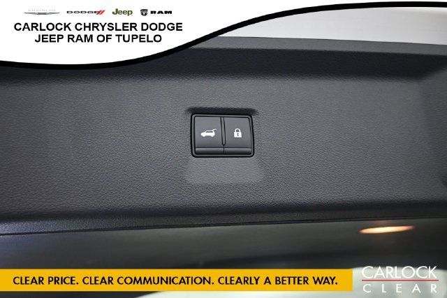 Used 2023 INFINITI QX60 Sensory w/ Cargo Package AWD/4WD image 32