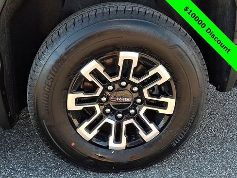 New 2026 GMC Sierra EV Elevation image 5