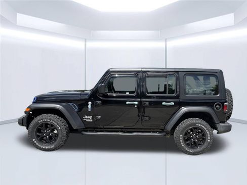 Used 2021 Jeep Wrangler Unlimited Sport AWD/4WD image 8
