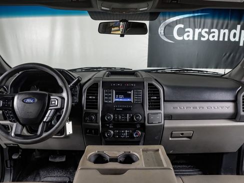 Used 2017 Ford F250 XL w/ Power Equipment Group image 15