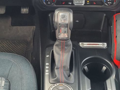 Used 2024 Ford Bronco Heritage Edition image 17