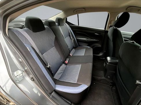 Used 2025 Nissan Versa SV FWD image 25