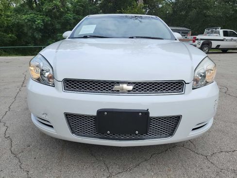 Used 2014 Chevrolet Impala Limited LS FWD image 2