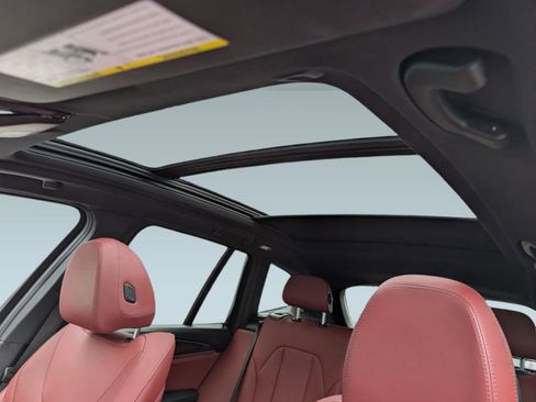 Used 2024 BMW X3 xDrive30i w/ Convenience Package w/ZPA image 15