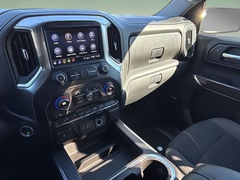 Used 2020 Chevrolet Silverado 1500 RST w/ All-Star Edition image 24