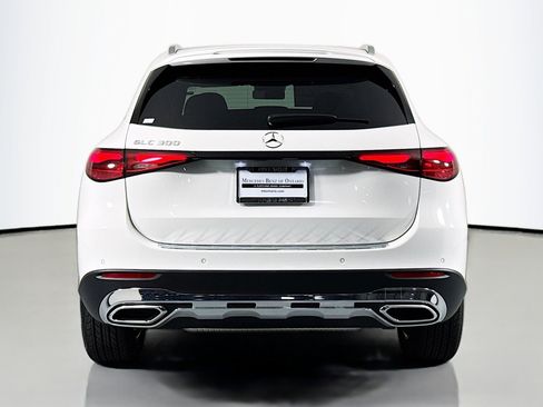 New 2026 Mercedes-Benz GLC 300 image 3