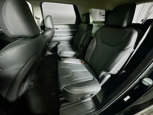 Used 2025 Hyundai Palisade SEL image 27