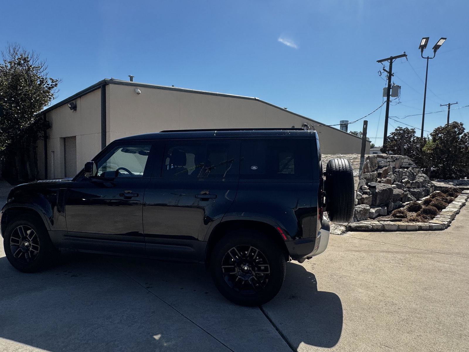 Certified 2024 Land Rover Defender 110 S AWD/4WD image 4