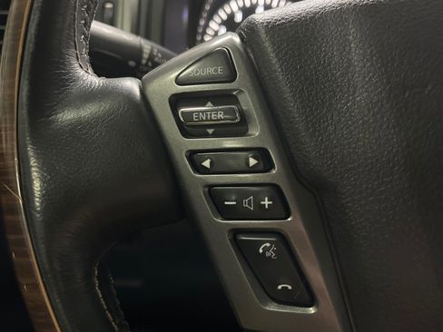 Used 2017 Nissan Titan Platinum Reserve image 16