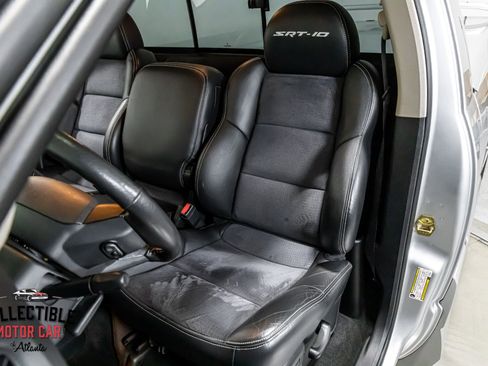 Used 2005 Dodge Ram 1500 Truck 2WD Regular Cab image 4