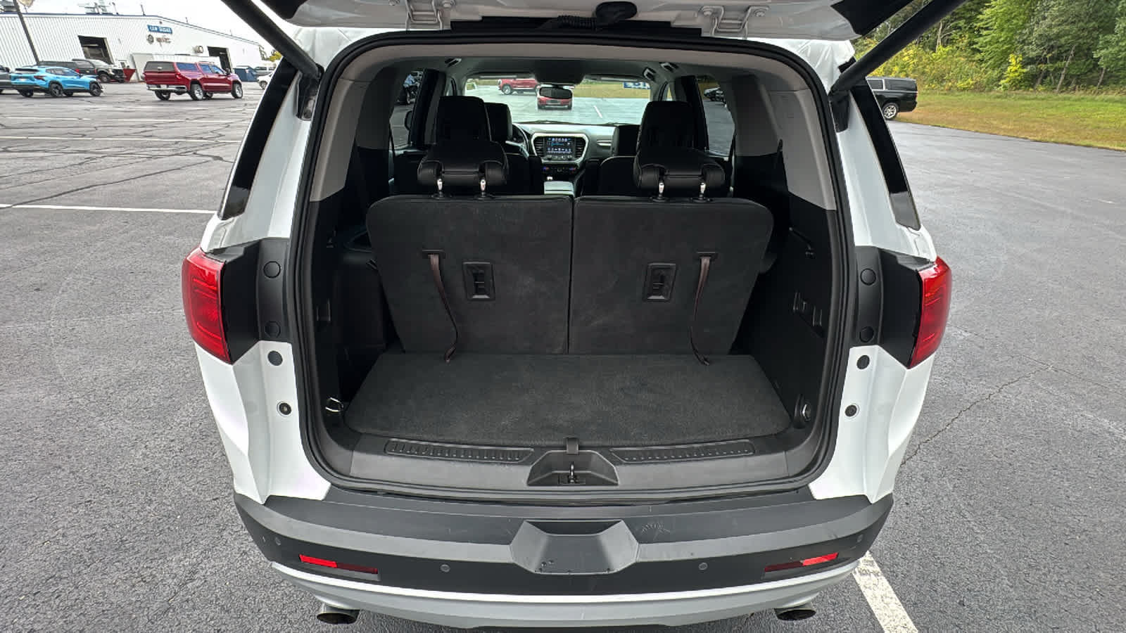 Used 2018 GMC Acadia SLT AWD/4WD image 30