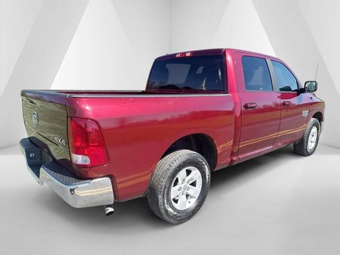 Used 2021 RAM 1500 Classic SLT image 7