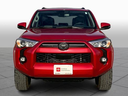 Used 2023 Toyota 4Runner SR5 Premium image 3