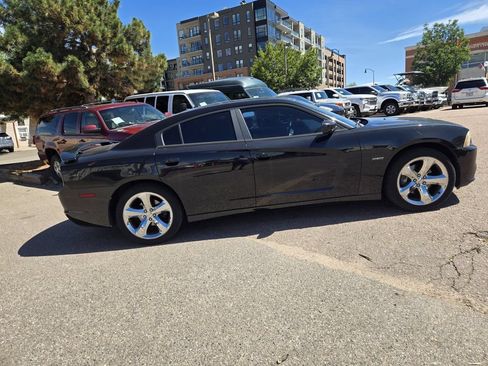 Used 2011 Dodge Charger R/T w/ Wheels & Tunes Group RWD image 12