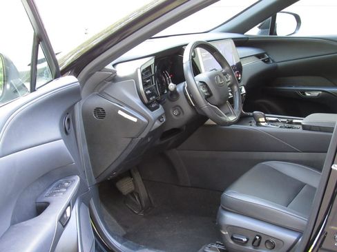 Used 2023 Lexus RX 350 Premium Plus w/ Accessory Package (Z1) AWD/4WD image 9