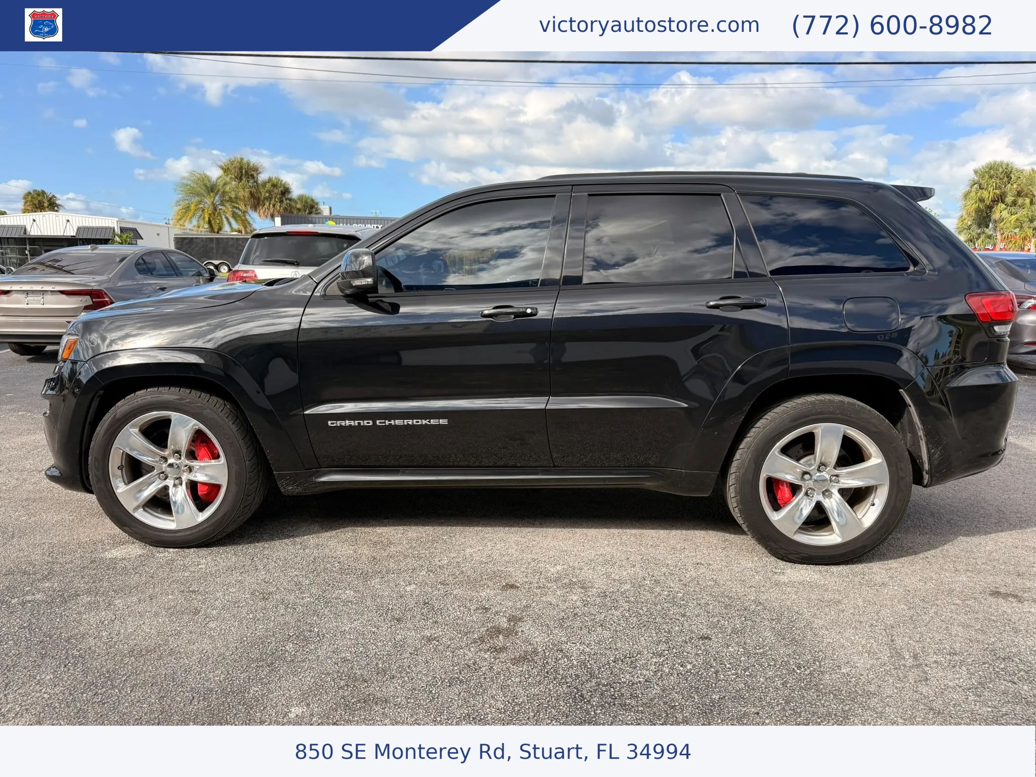 Used 2016 Jeep Grand Cherokee SRT AWD/4WD image 11