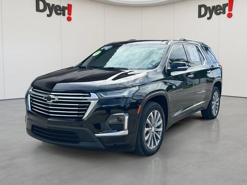 Certified 2023 Chevrolet Traverse Premier FWD image 1
