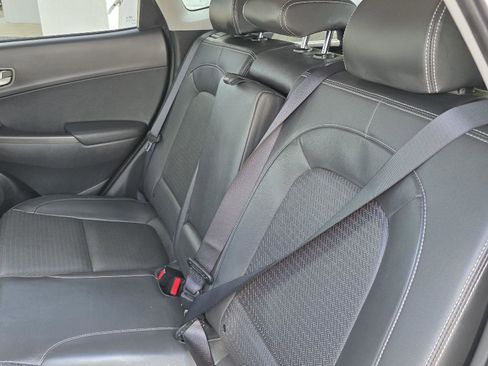 Used 2019 Hyundai Kona Limited FWD image 33