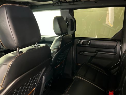 Used 2024 Ford Bronco Badlands image 20