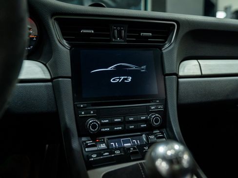 Used 2018 Porsche 911 GT3 image 28