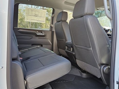 New 2026 Chevrolet Silverado 2500 LT w/ Z71 Chrome Sport Edition image 11