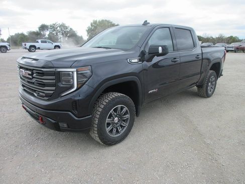 New 2026 GMC Sierra 1500 AT4 w/ AT4 Premium Package image 11