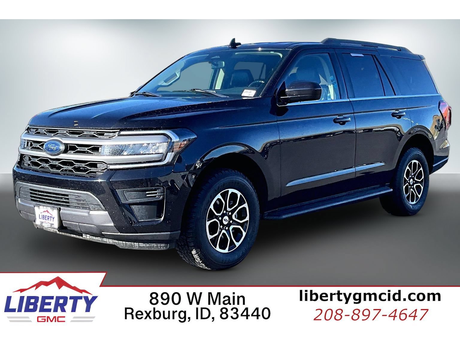 Used 2024 Ford Expedition XLT AWD/4WD image 1