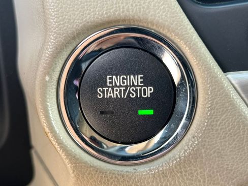 Used 2020 GMC Yukon XL Denali w/ Denali Ultimate Package AWD/4WD image 35