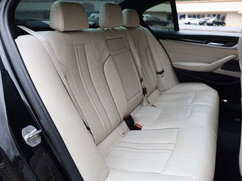 Used 2017 BMW 530i image 26