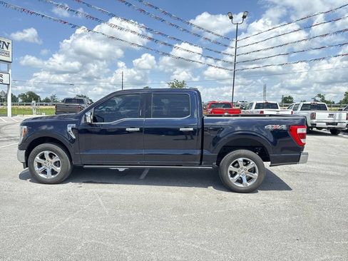Used 2021 Ford F150 Lariat w/ Equipment Group 502A High AWD/4WD image 11