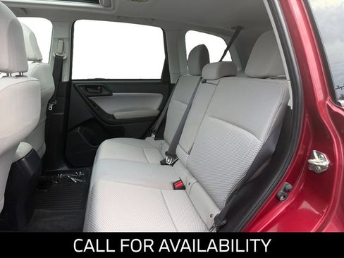 Used 2018 Subaru Forester 2.5i Premium w/ All-Weather Package AWD/4WD image 14