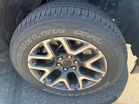 Used 2026 RAM 1500 Laramie w/ Sport Appearance Package AWD/4WD image 28