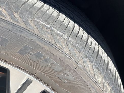 Used 2021 Nissan Rogue SV image 32