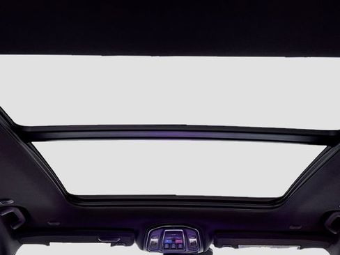 New 2025 Jeep Grand Cherokee Limited w/ Black Appearance Package image 21